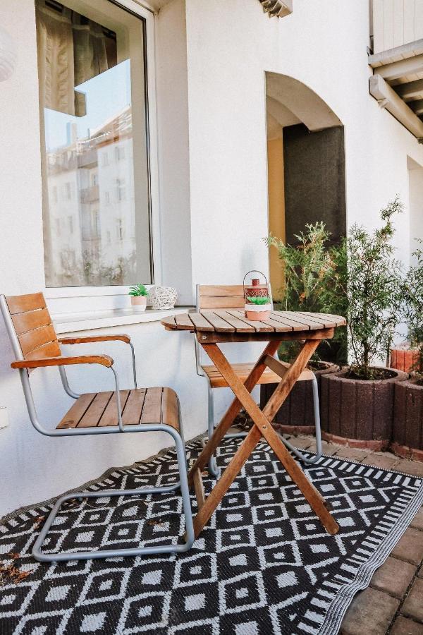 Gemuetliche Fewo Mit Balkon Leipzig Luaran gambar